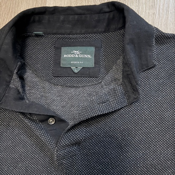 Rodd & Gunn Sports Fit Black Dotted Collared Short Sleeve Polo Shirt - Picture 4 of 8